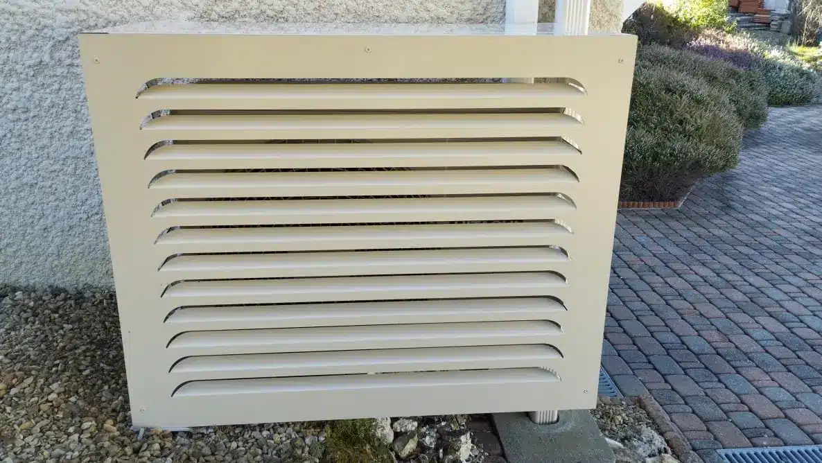 cache clim deco design français extérieur climatiseur (12)
